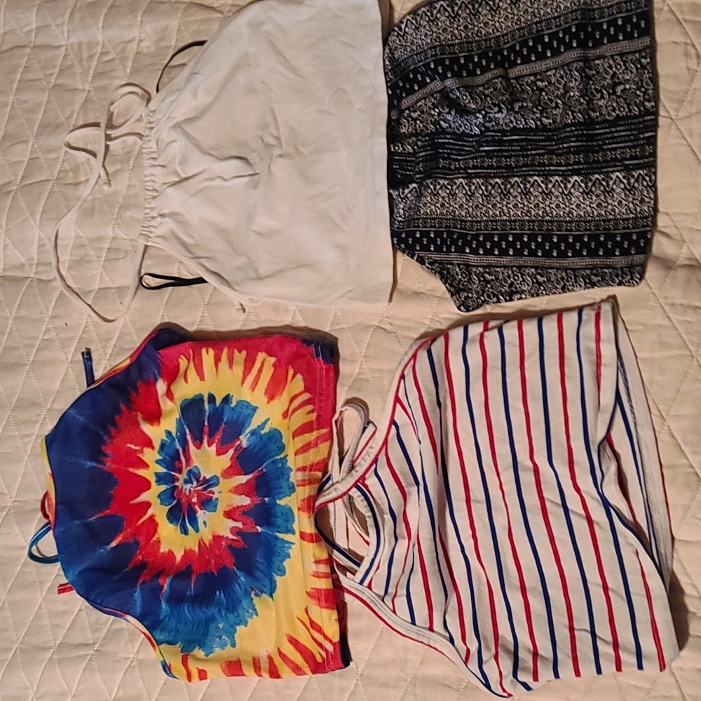 4 Halter tops size S